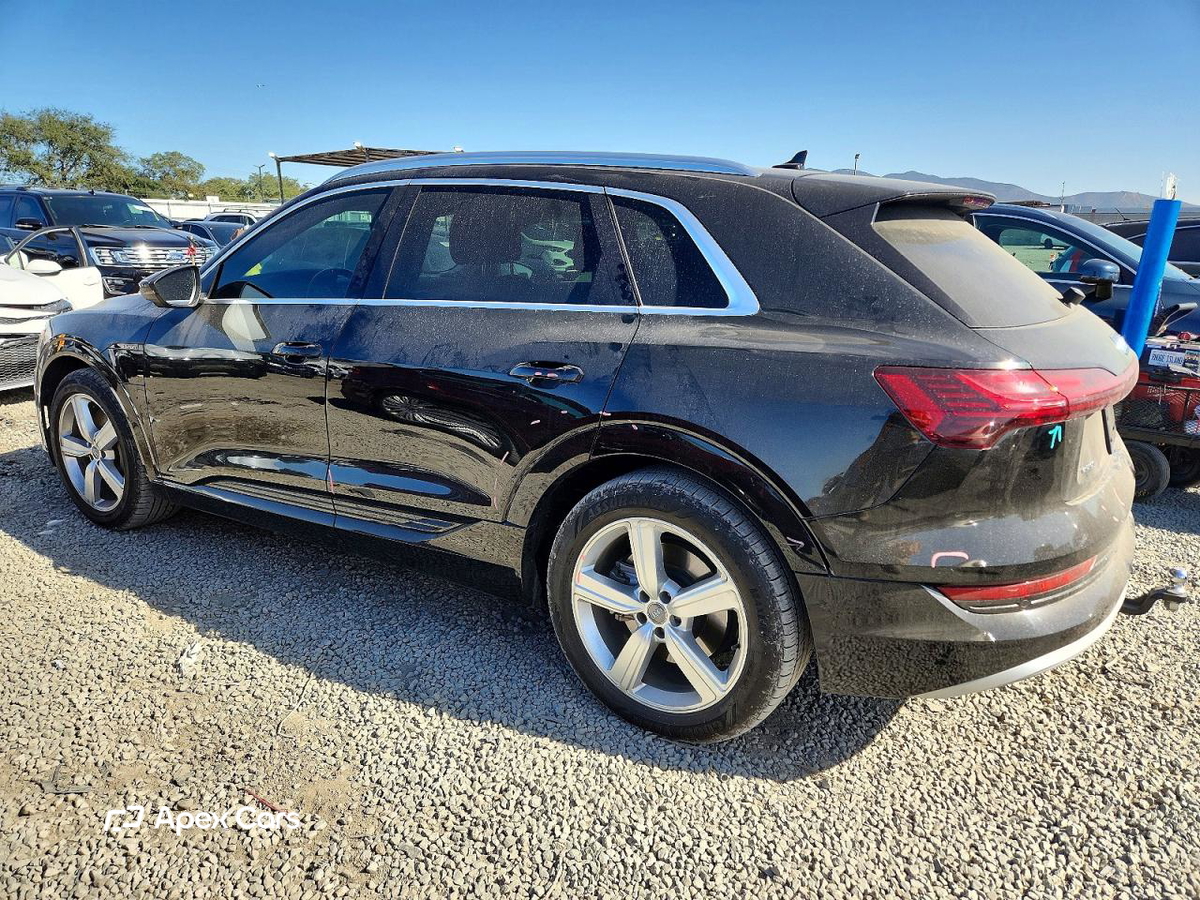 Audi e-tron 2019