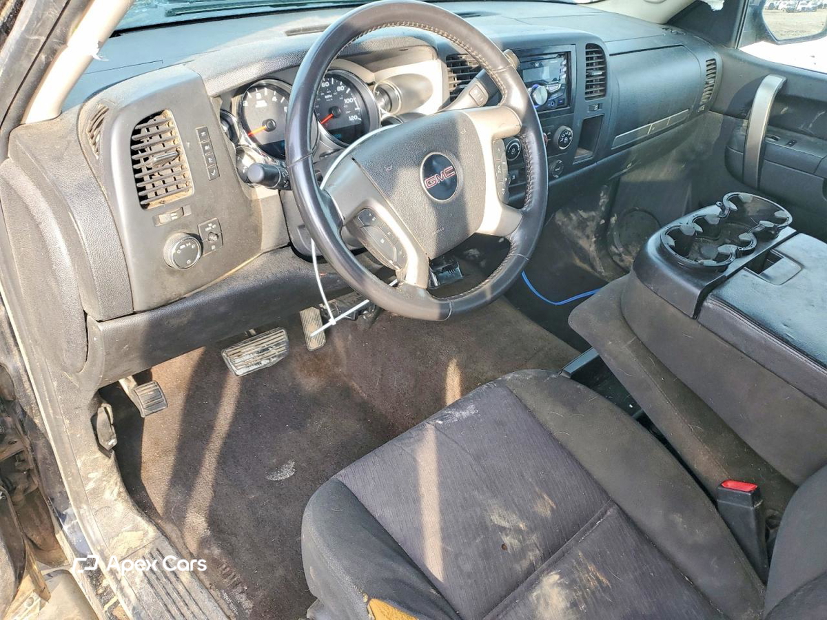 GMC Sierra 2011
