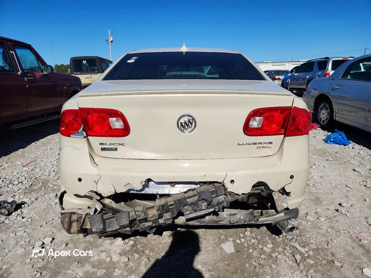 Buick Lucerne 2010
