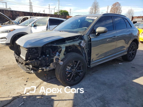 Audi Q3 2025 - Image 1 of 14