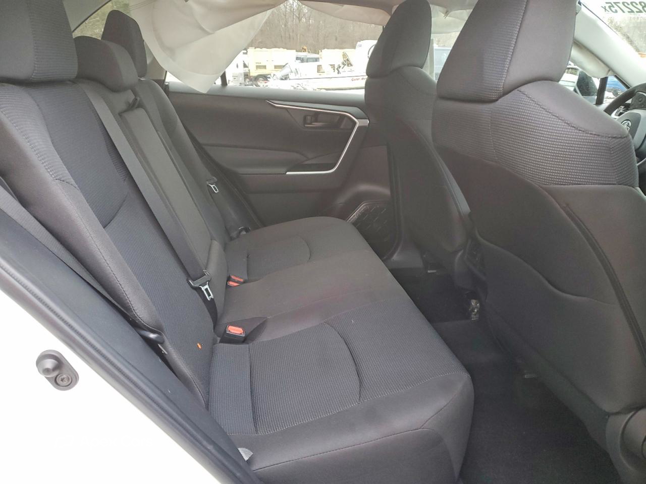 Toyota RAV 4 2024