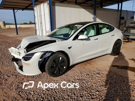 Tesla Model 3 2024 - Image 1 of 13