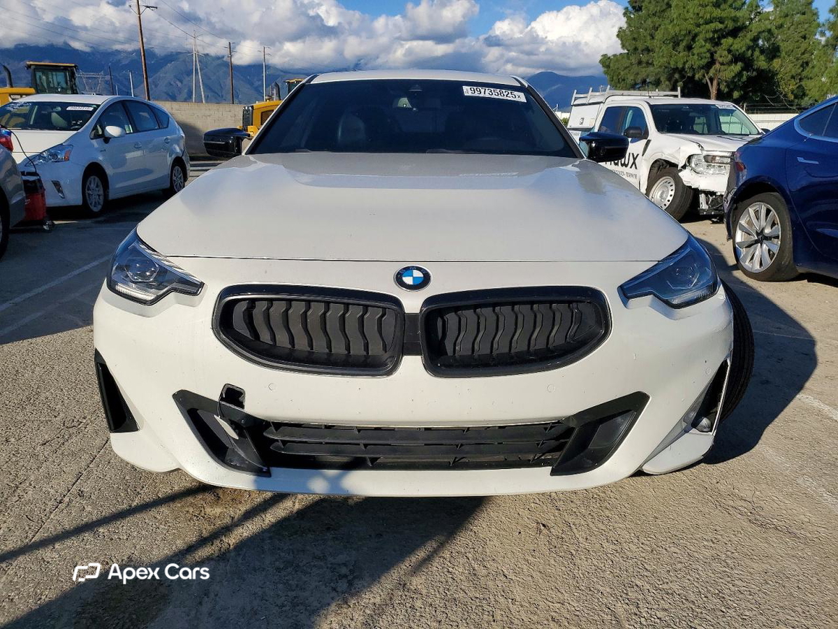 BMW Series 2 2022