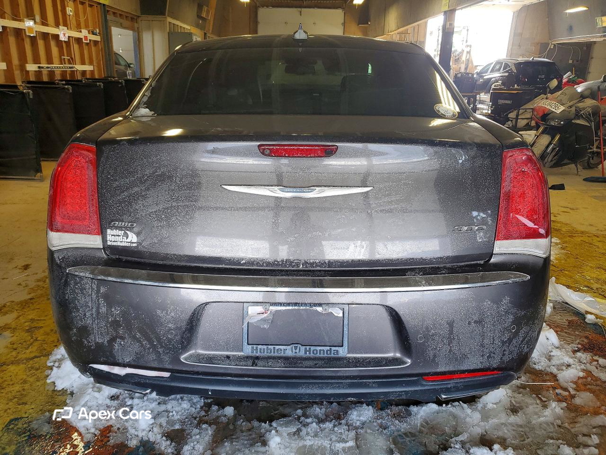 Chrysler 300 2015