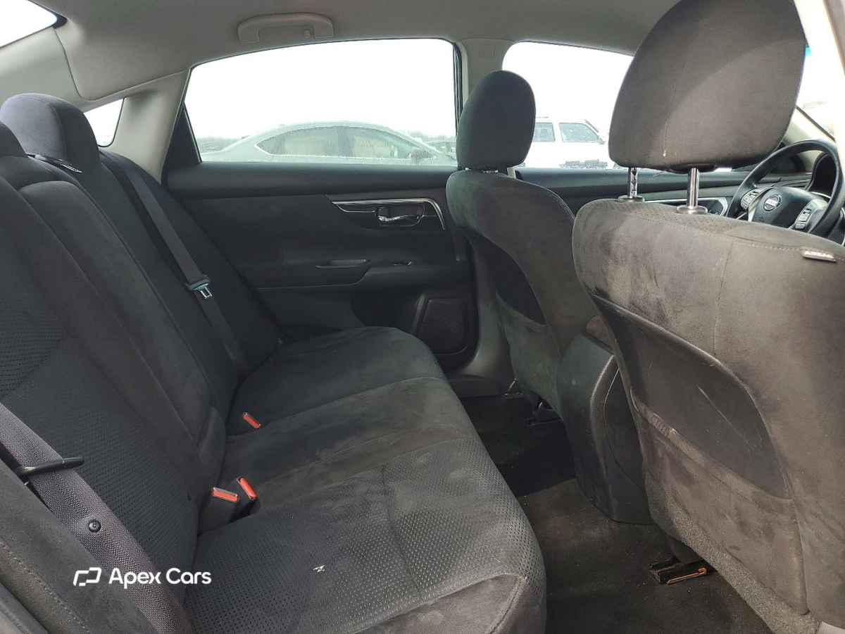 Nissan Altima 2015