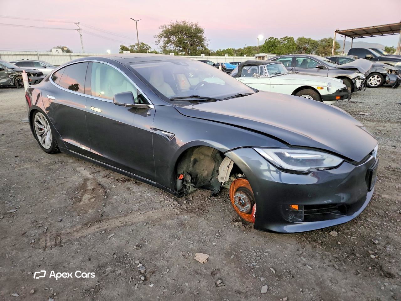 Tesla Model S 2016