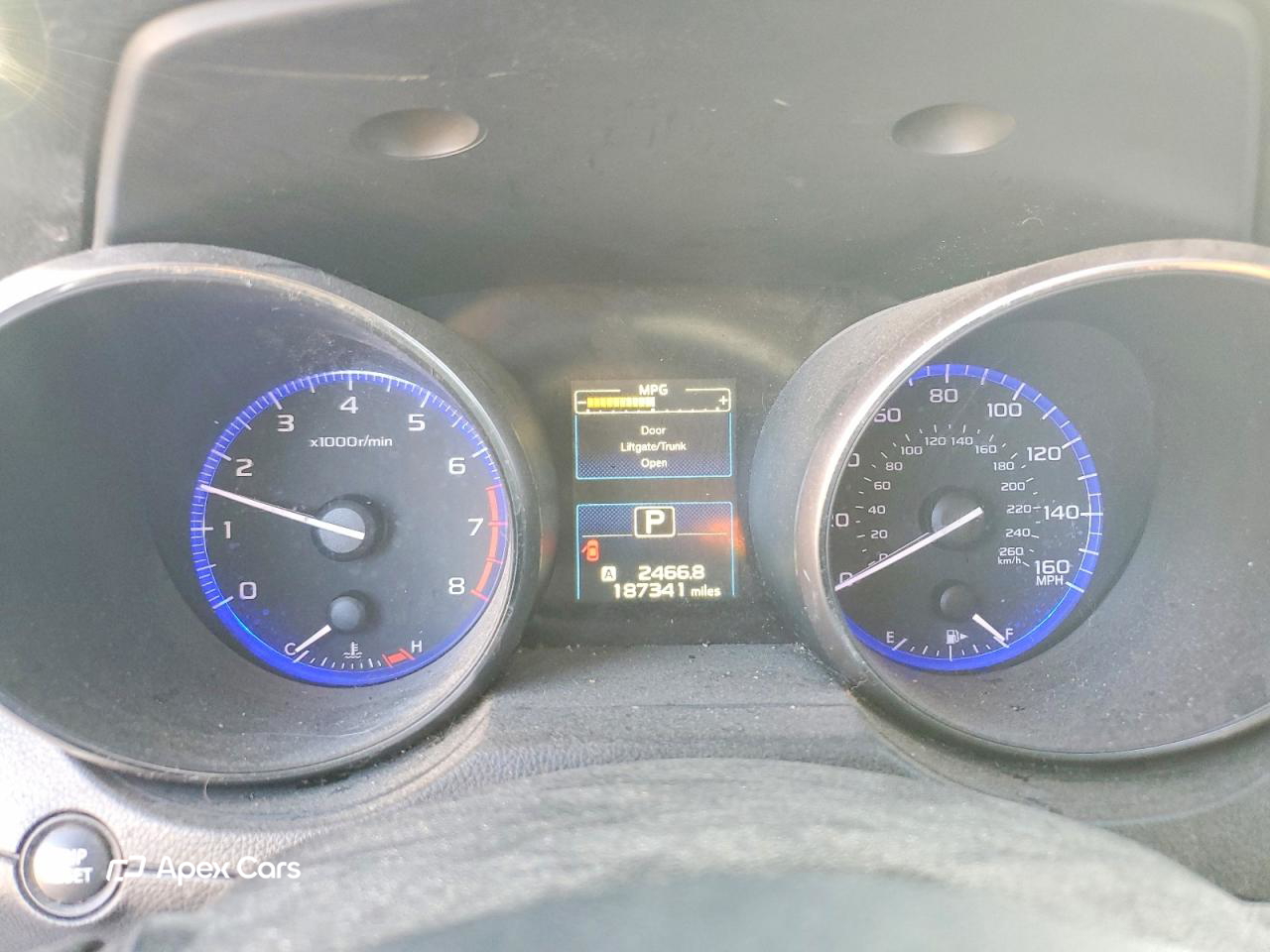 Subaru Legacy 2015