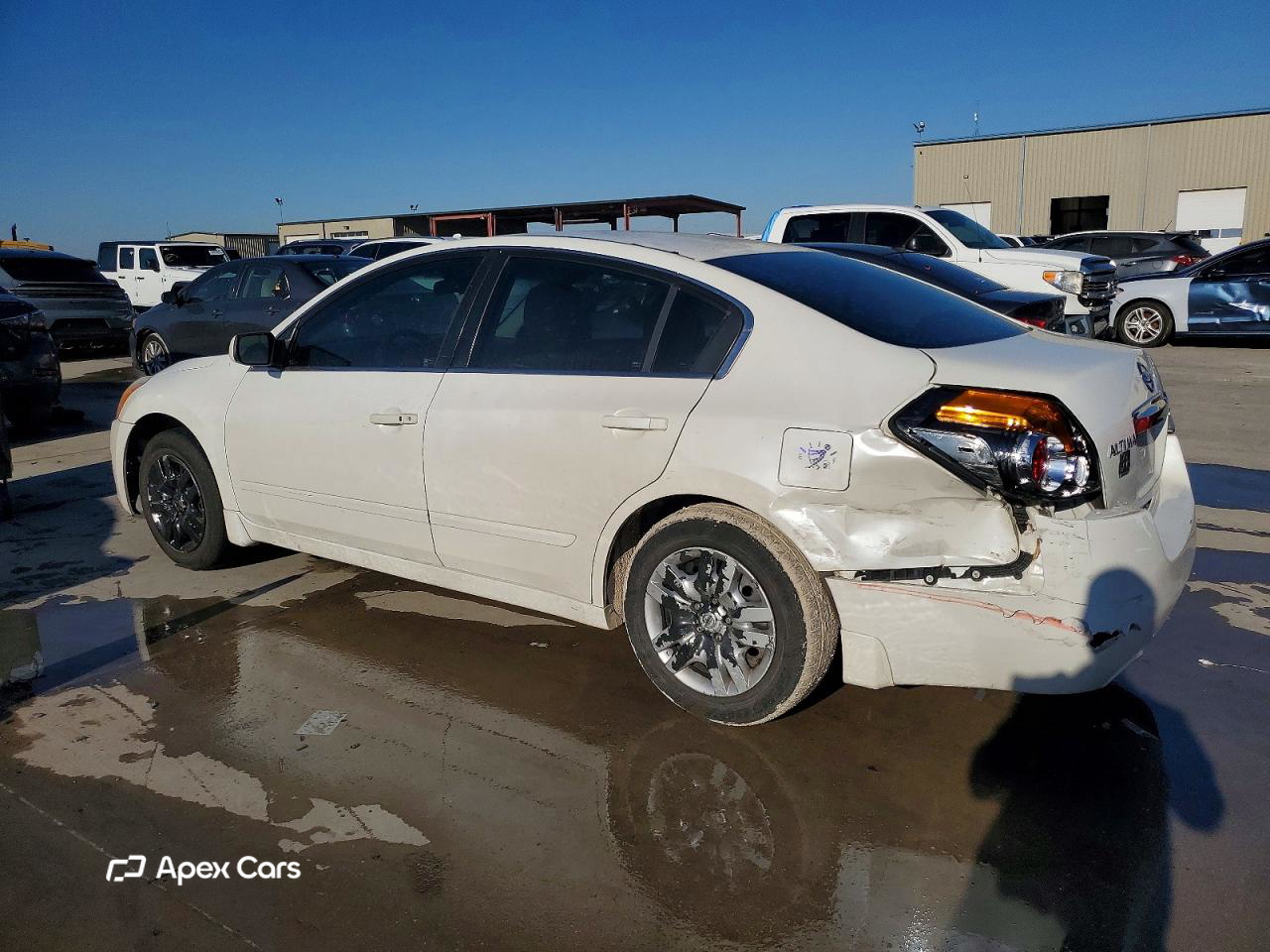 Nissan Altima 2010