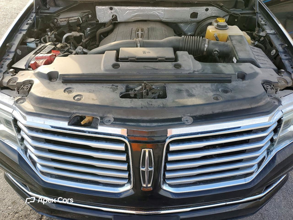 Lincoln Navigator 2016