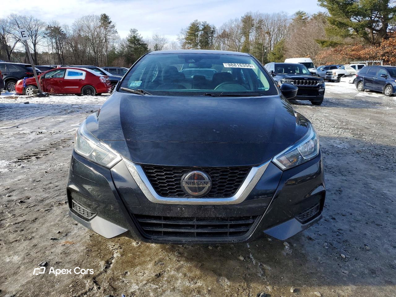 Nissan Versa 2021