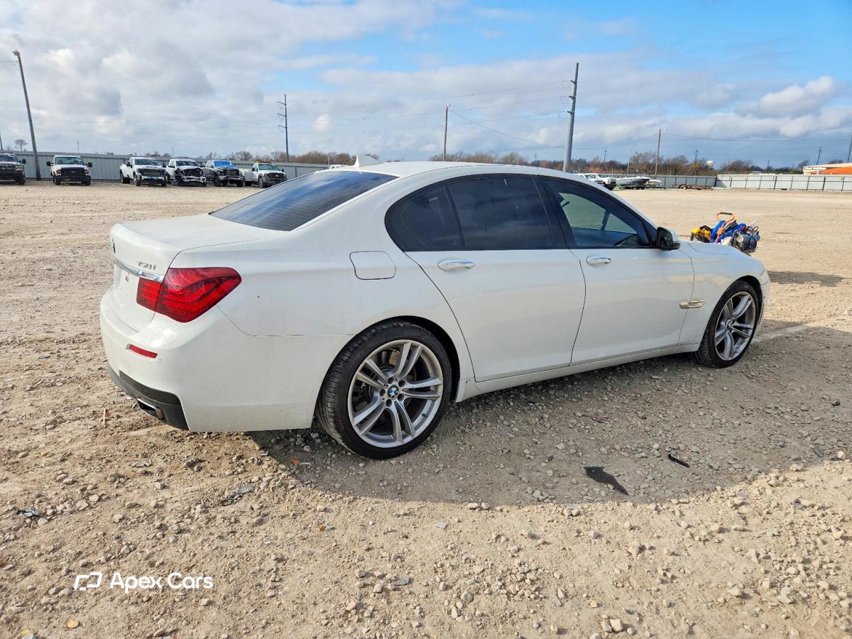 BMW Series 7 2014