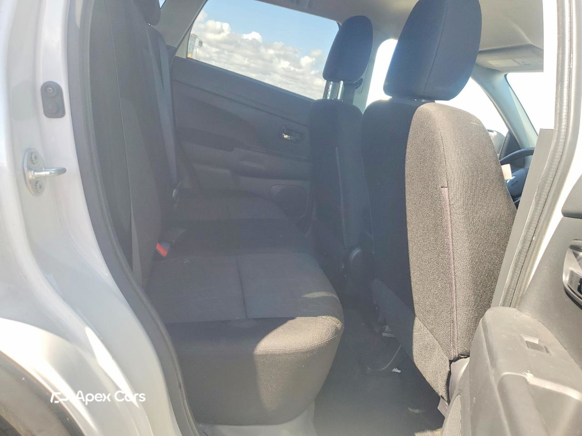 Mitsubishi Outlander 2020