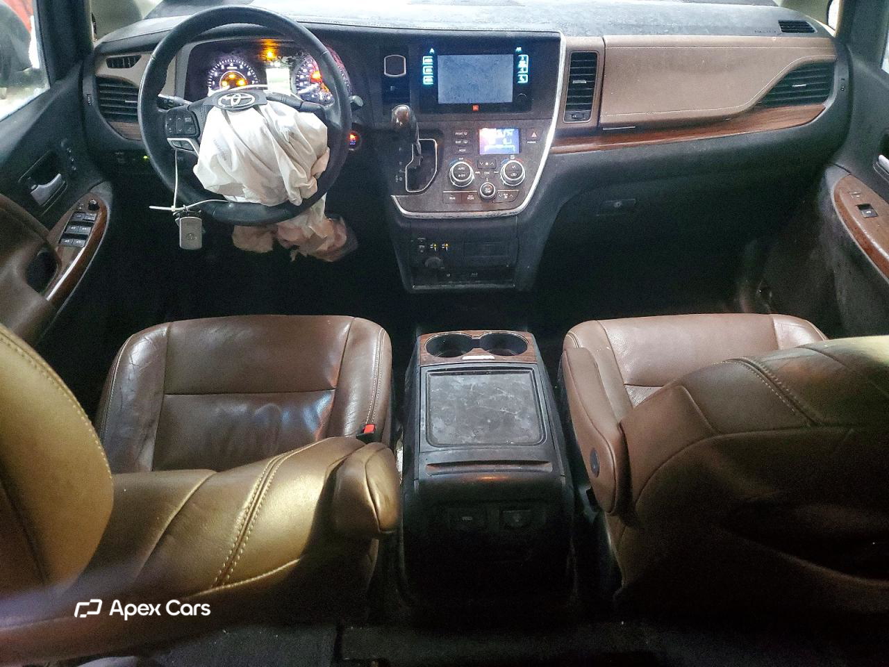 Toyota Sienna 2016