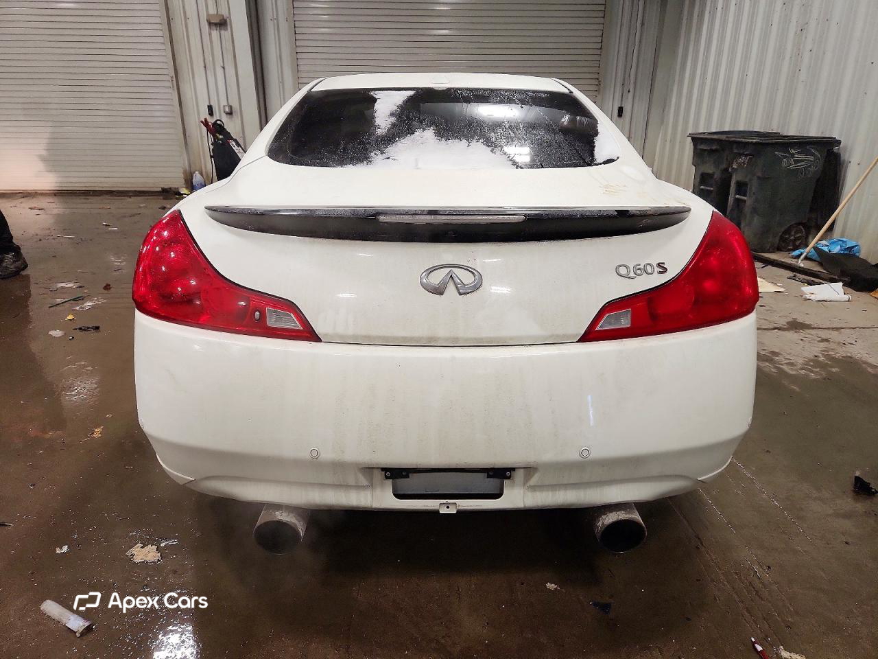 Infiniti Q60 2015