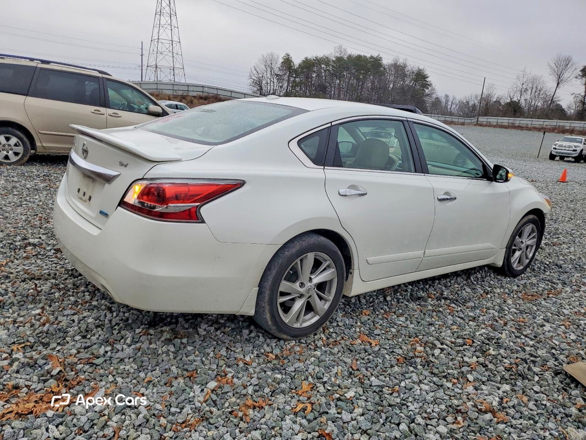 Nissan Altima 2014