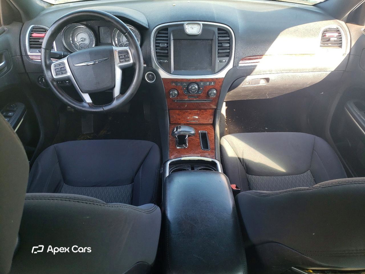 Chrysler 300 2012