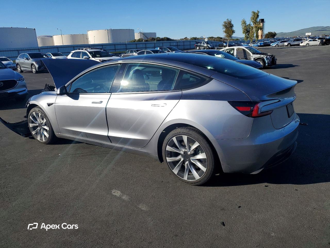 Tesla Model 3 2025