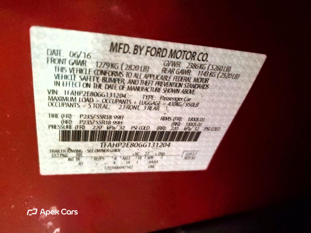Ford Taurus 2016