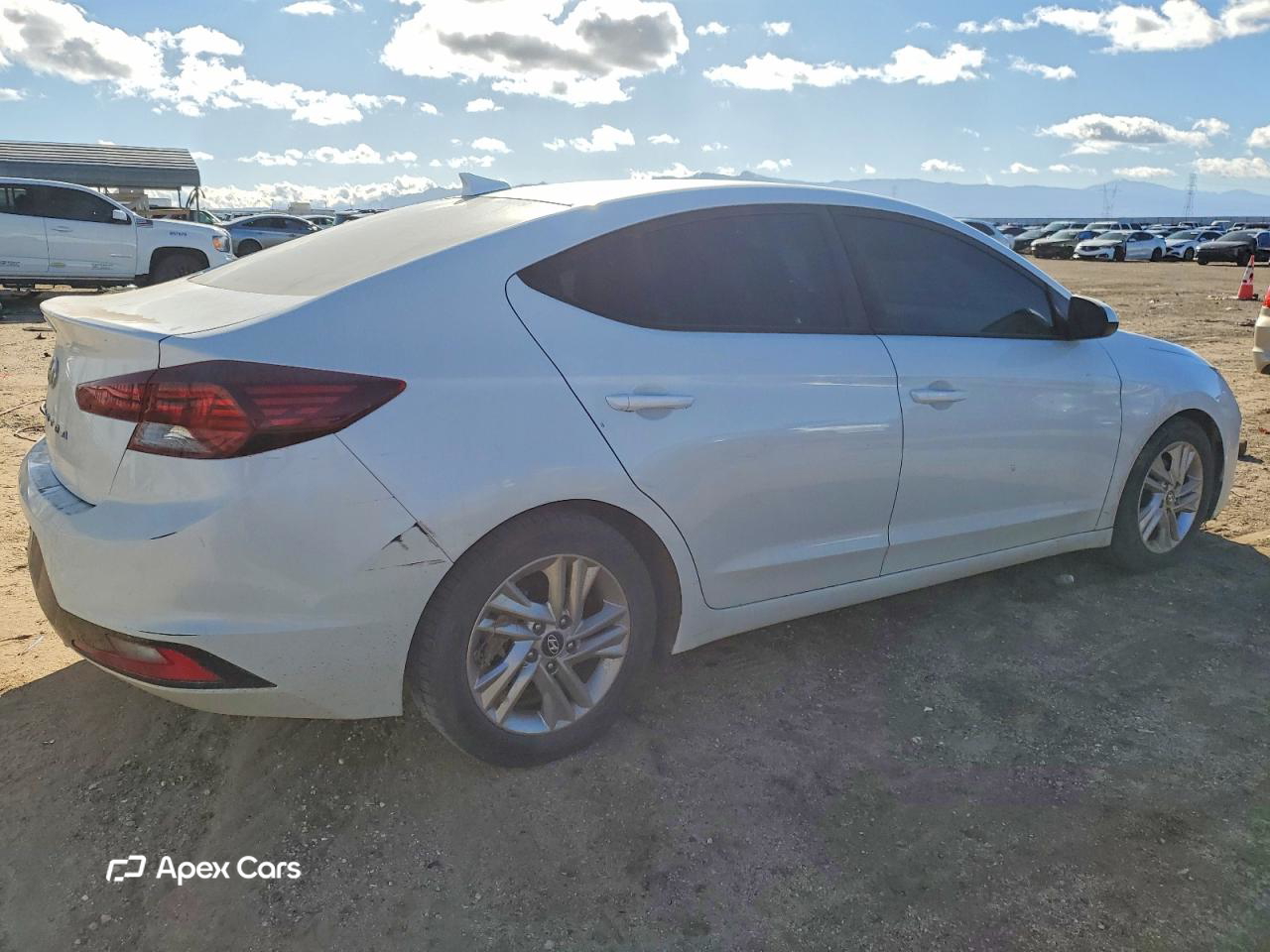 Hyundai Elantra 2019