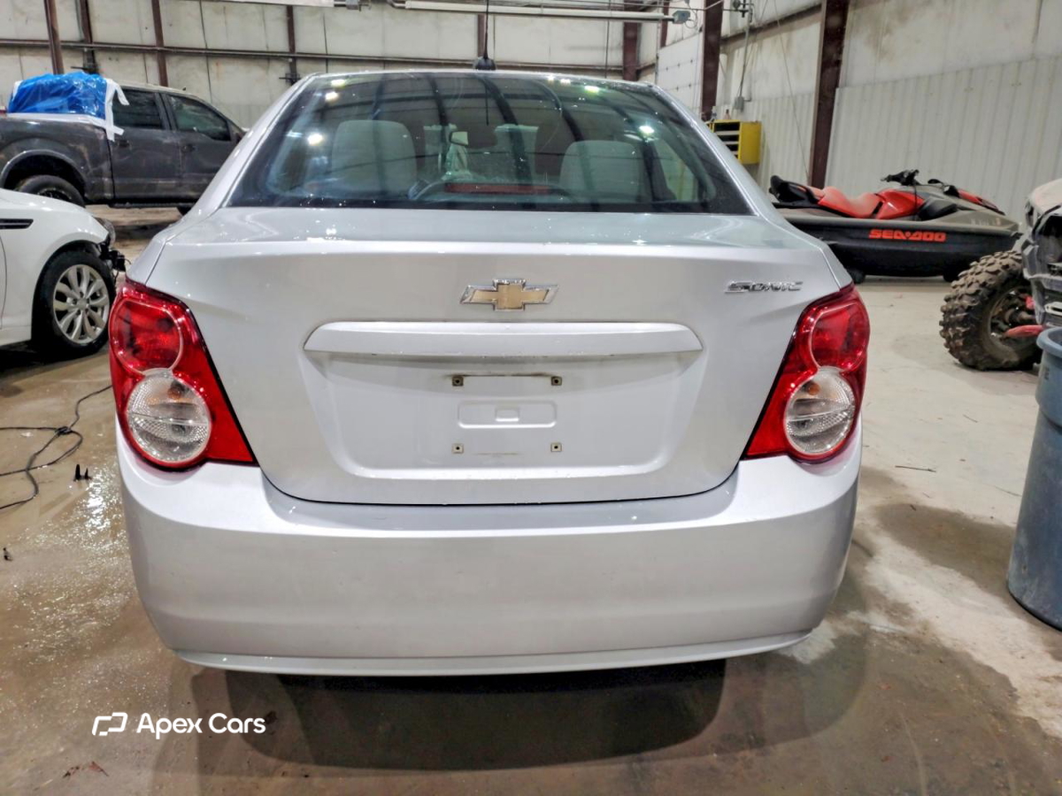 Chevrolet Sonic 2016