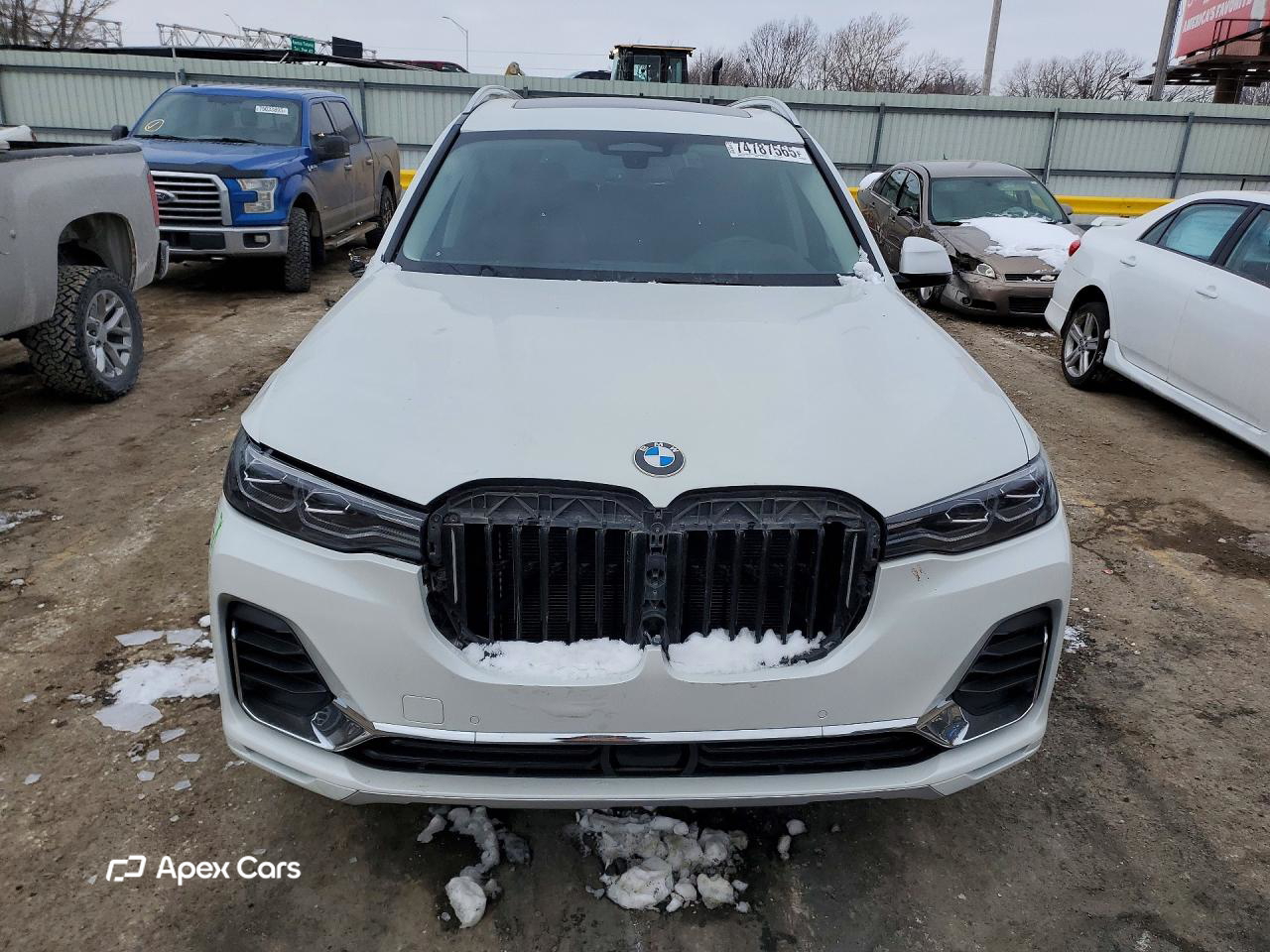 BMW X7 2021