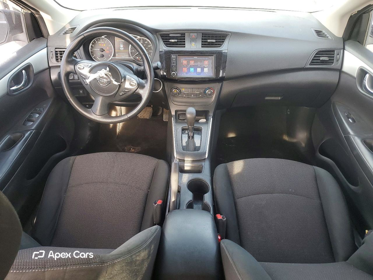 Nissan Sentra 2019