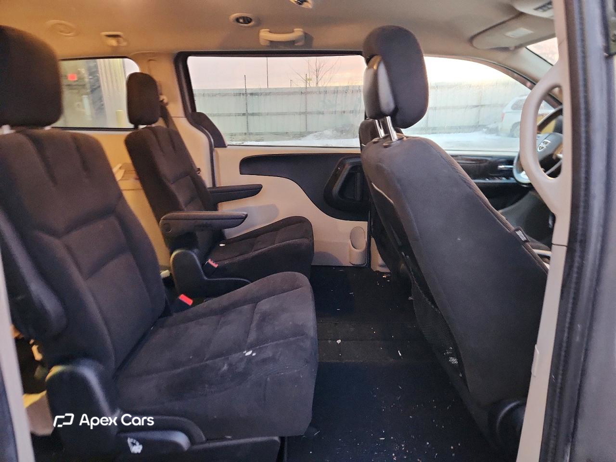 Dodge Caravan 2016