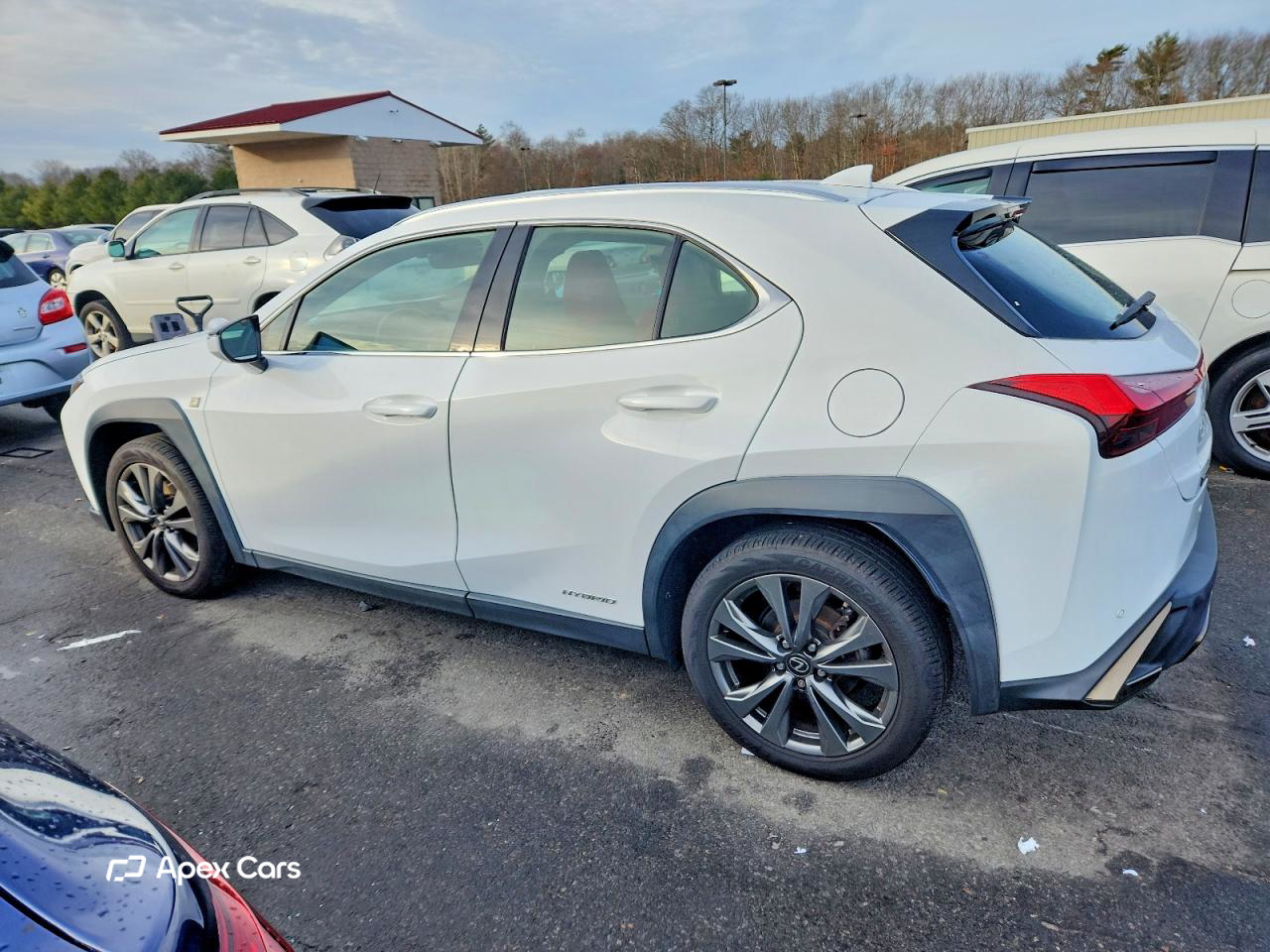 Lexus UX 2021