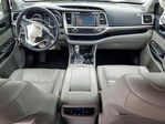 Toyota Highlander 2017