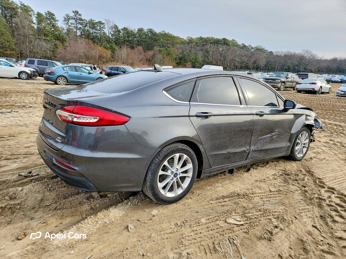 Ford Fusion 2020