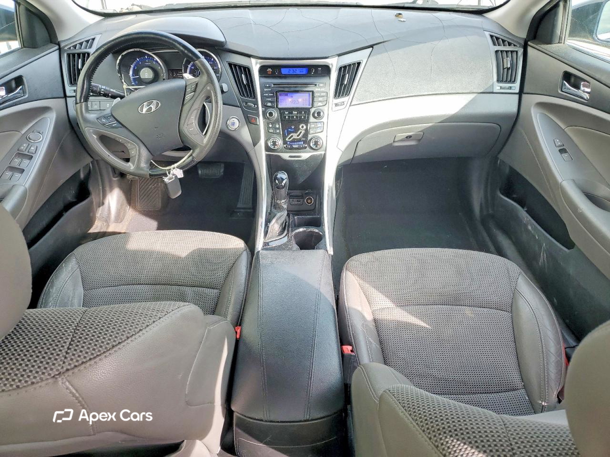 Hyundai Sonata 2013