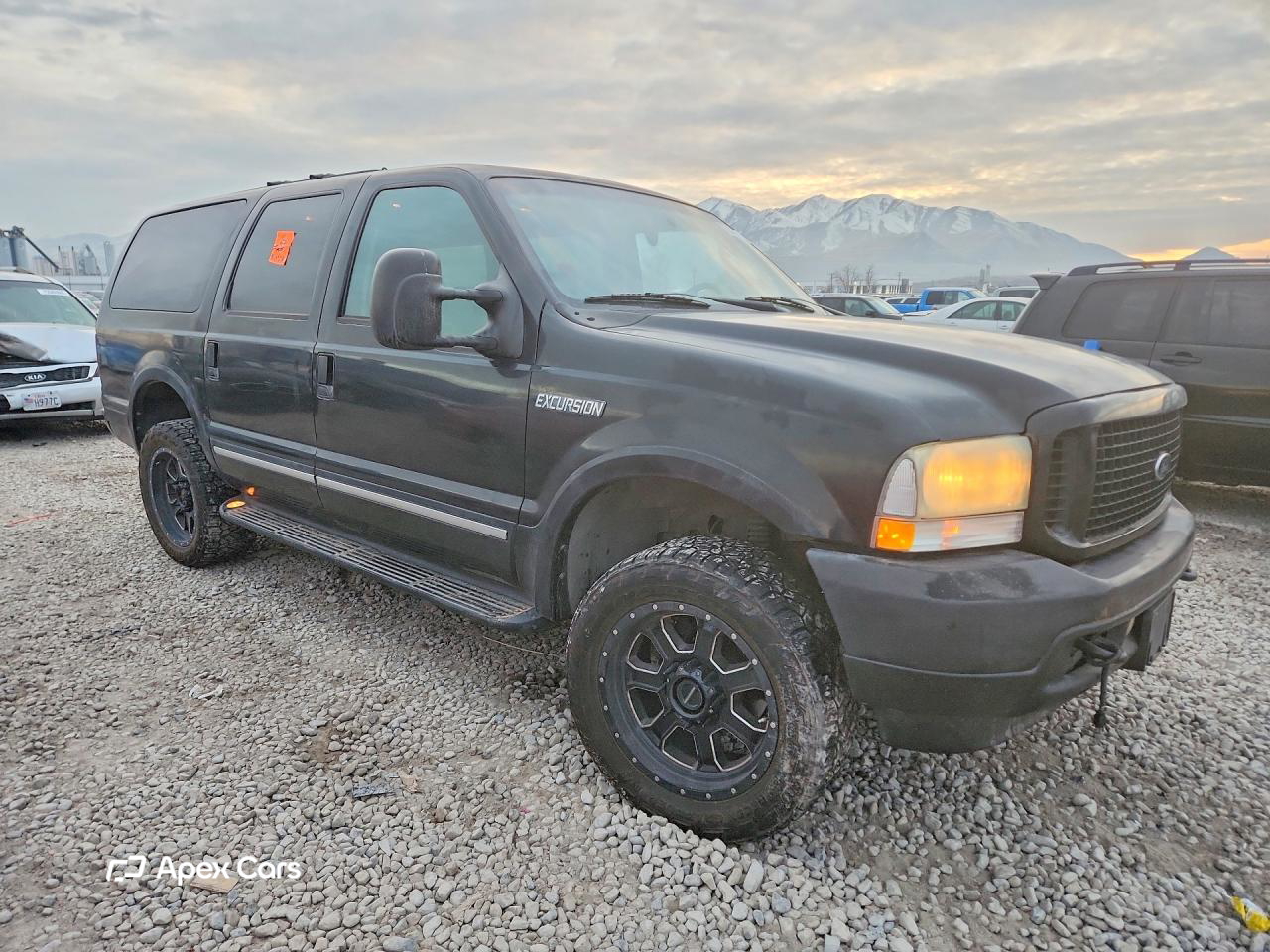 Ford Excursion 2003