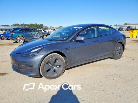 Tesla Model 3 2022 - Image 1 of 14