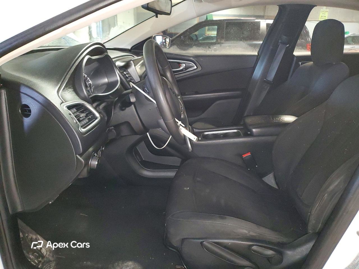 Chrysler 200 2015