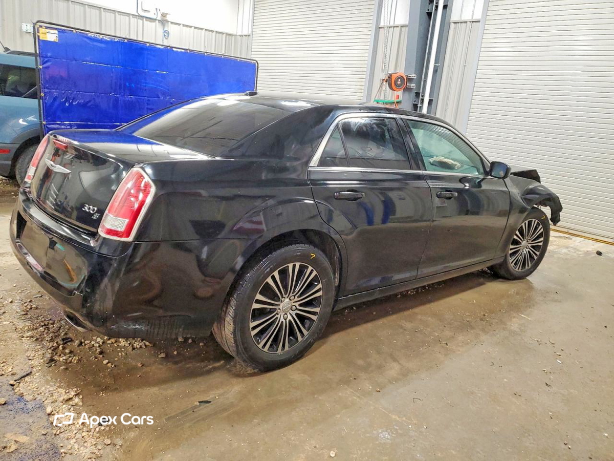 Chrysler 300 2014