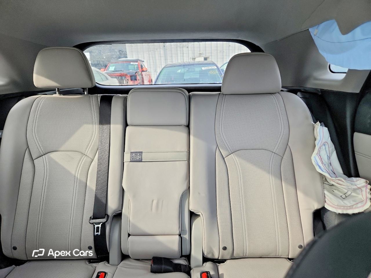 Lexus RX 2019