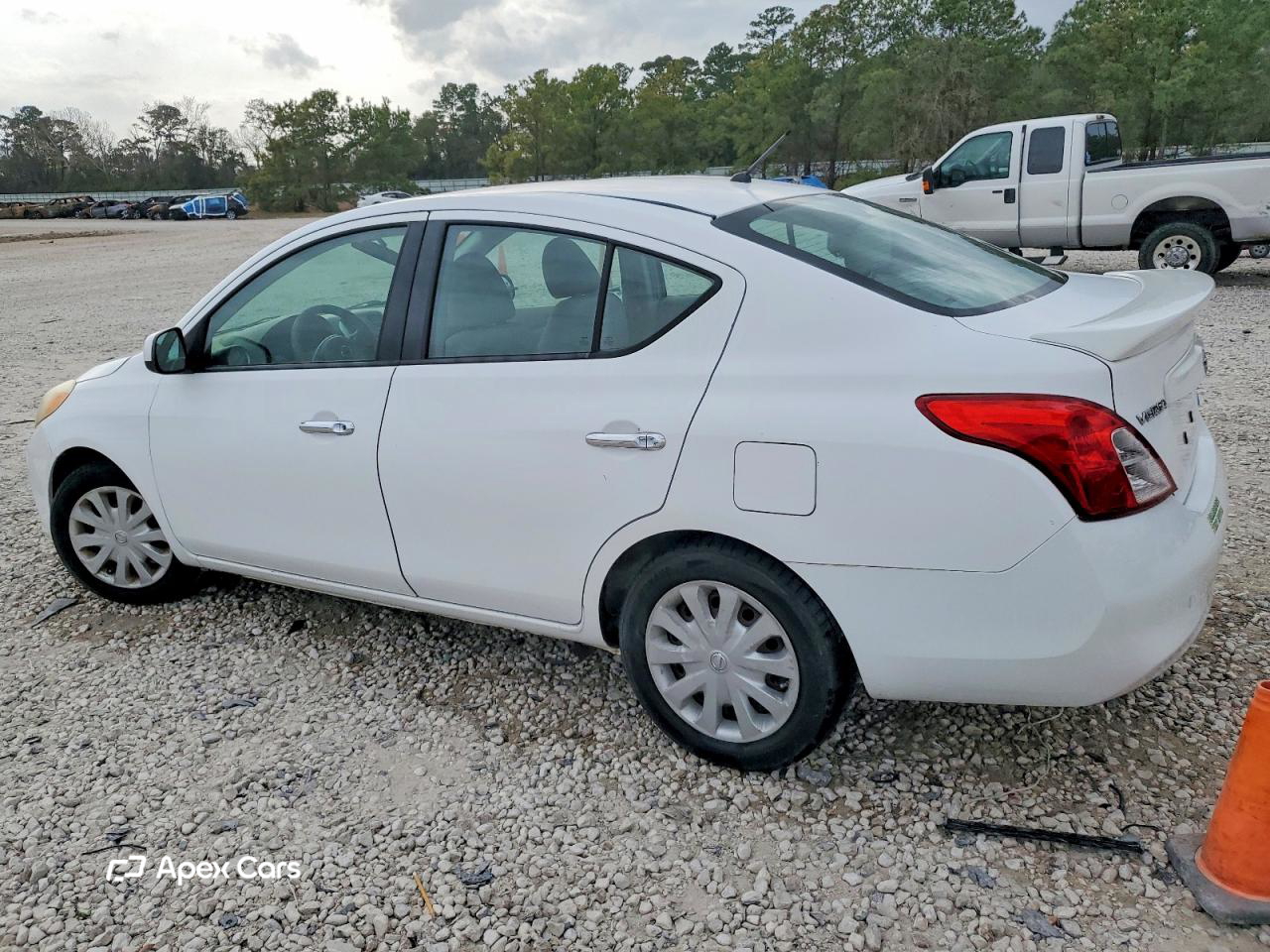 Nissan Versa 2014