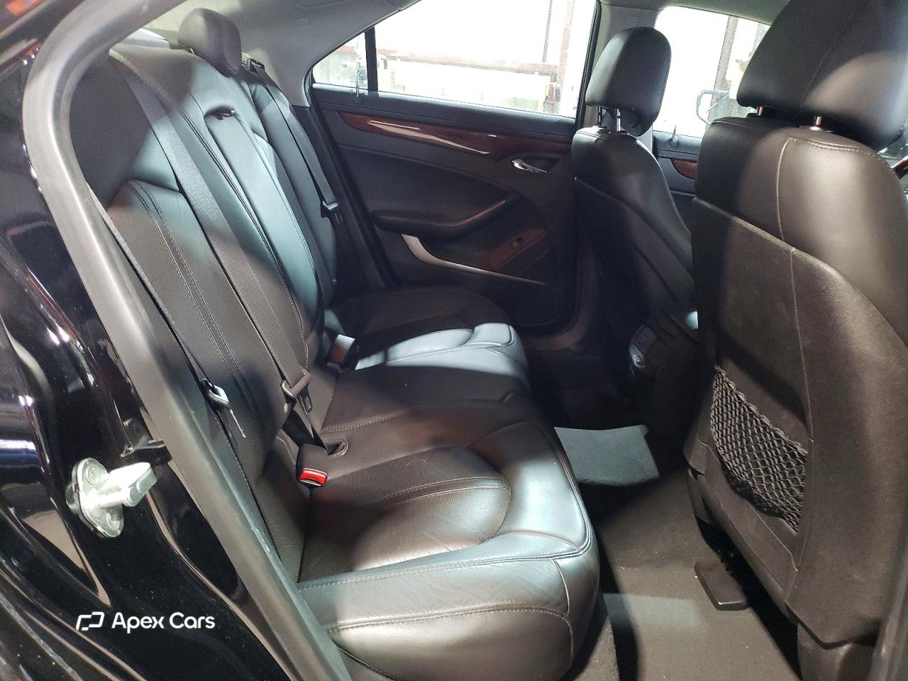 Cadillac CTS 2011