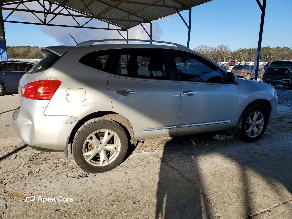 Nissan Rogue 2011