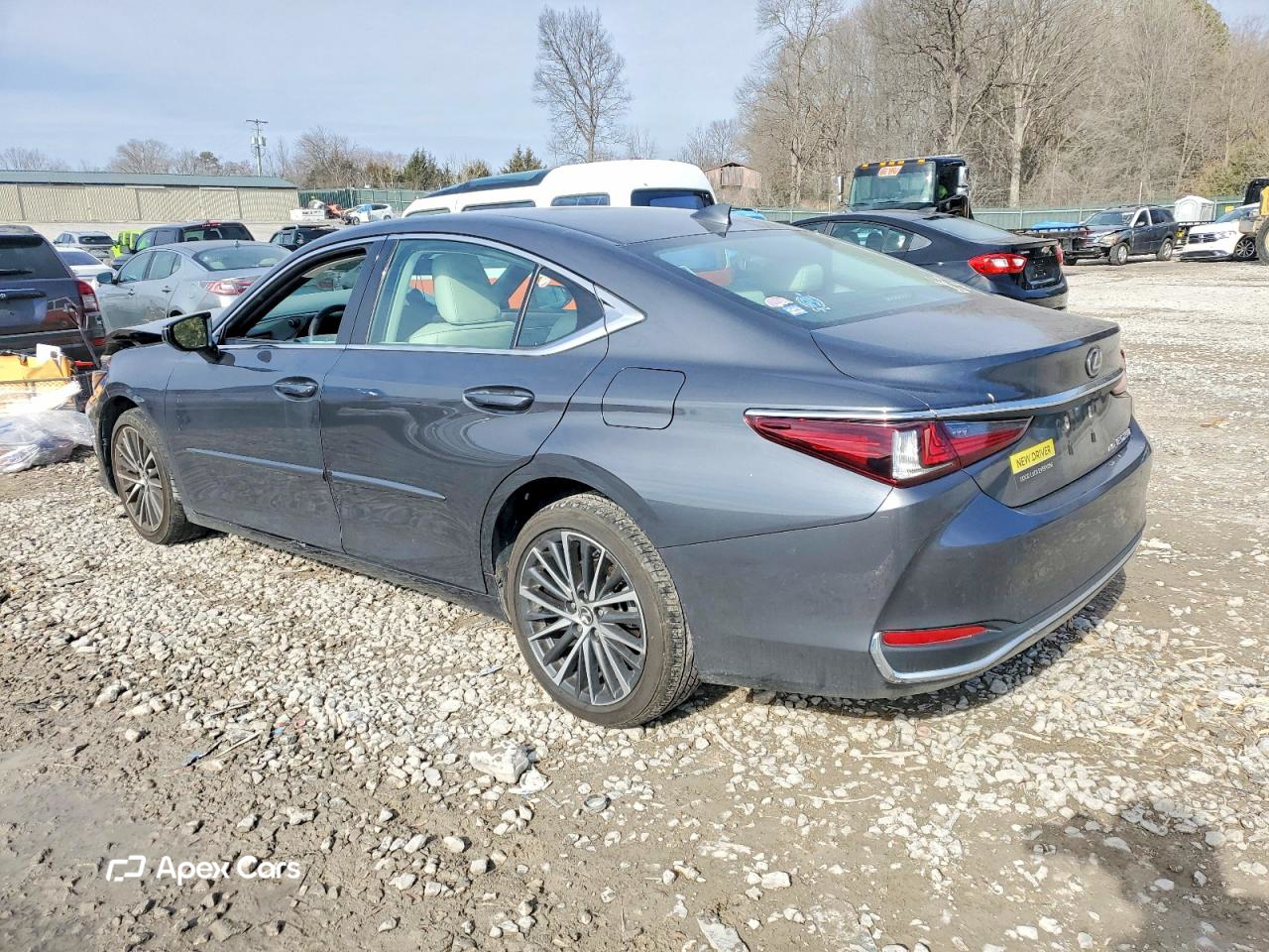 Lexus ES 2023
