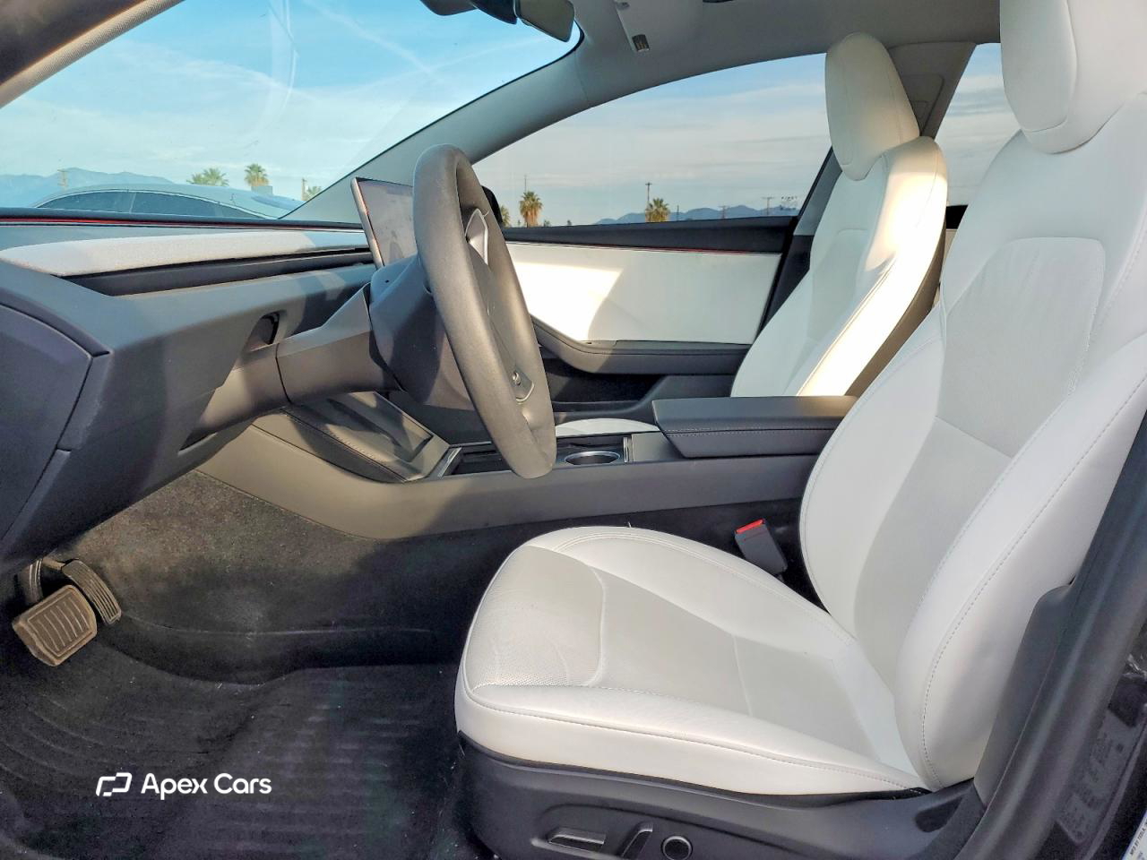 Tesla Model 3 2024