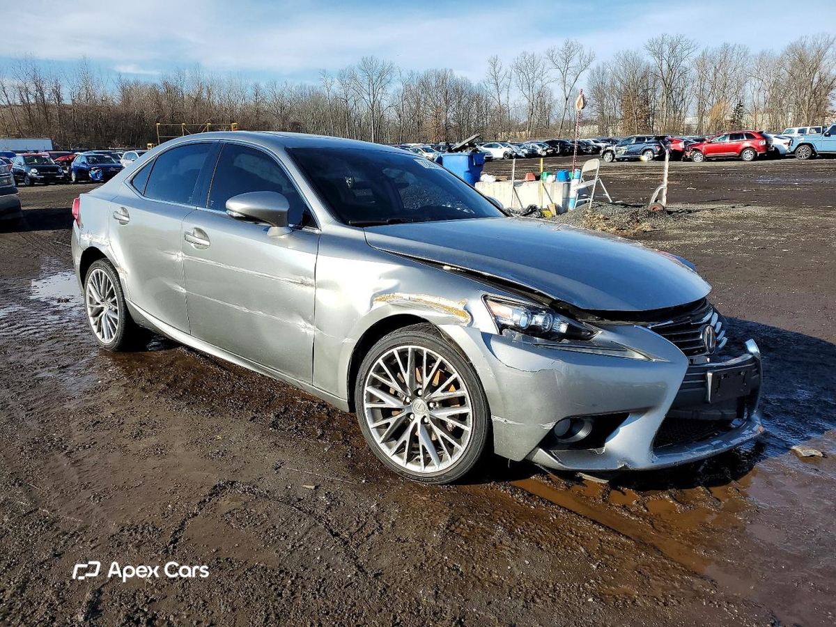 Lexus IS 2014