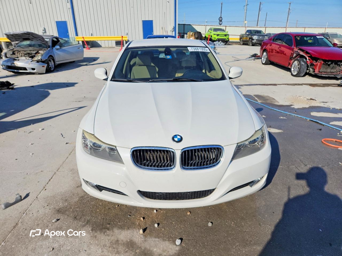 BMW Series 3 2010