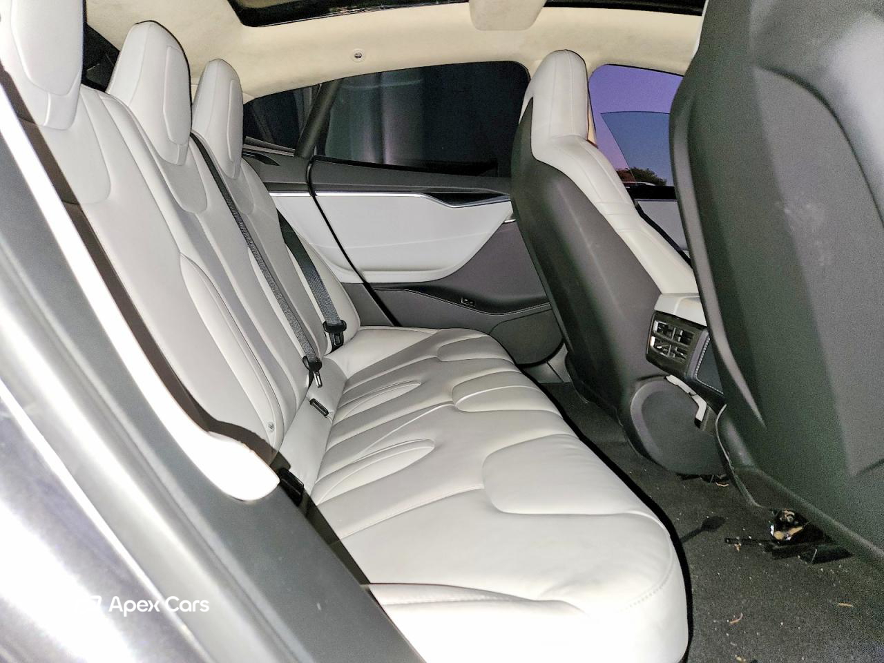 Tesla Model S 2016
