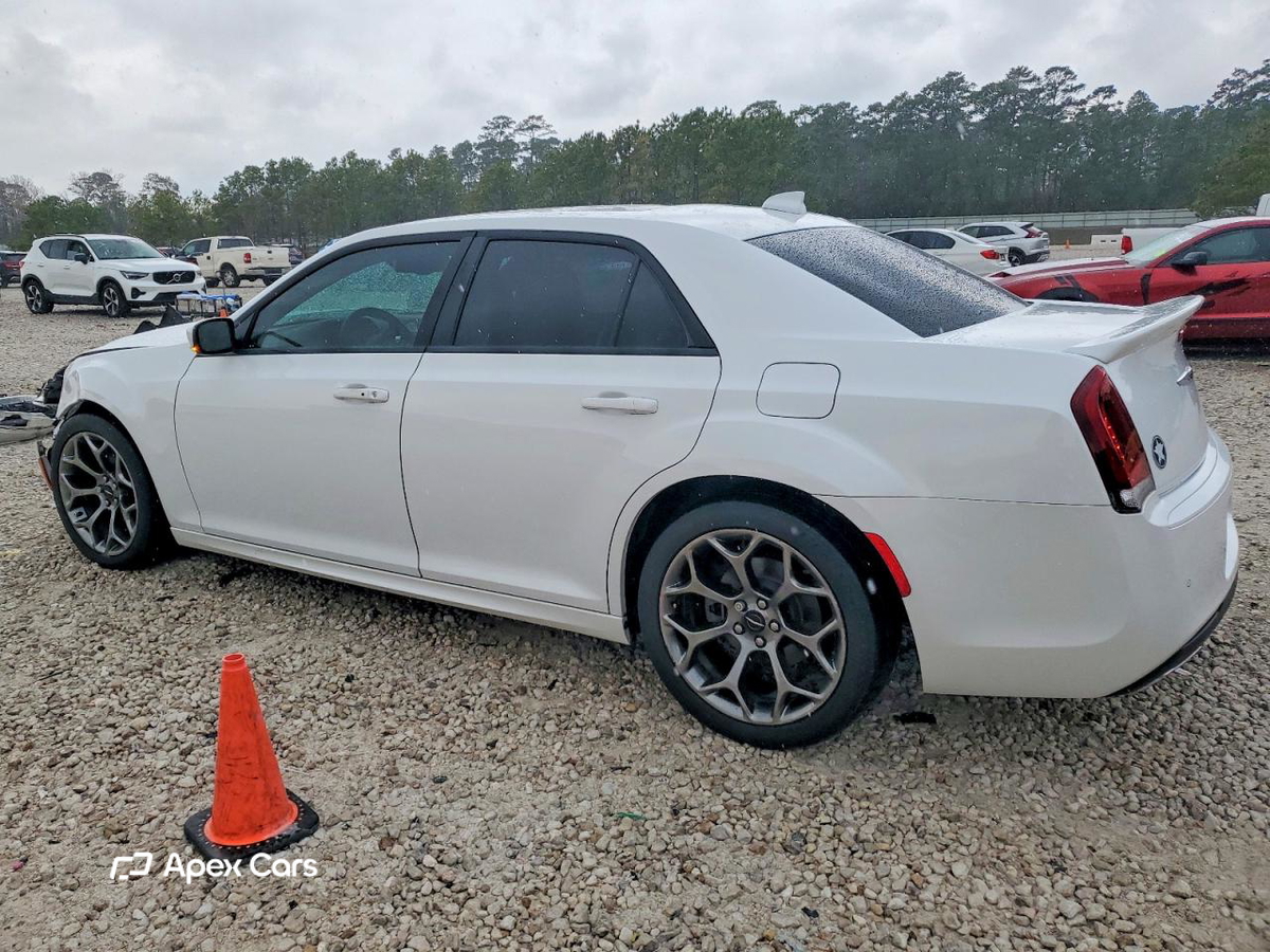 Chrysler 300 2016