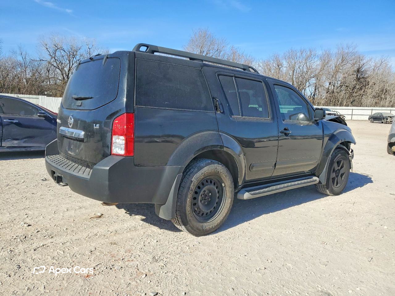 Nissan Pathfinder 2011