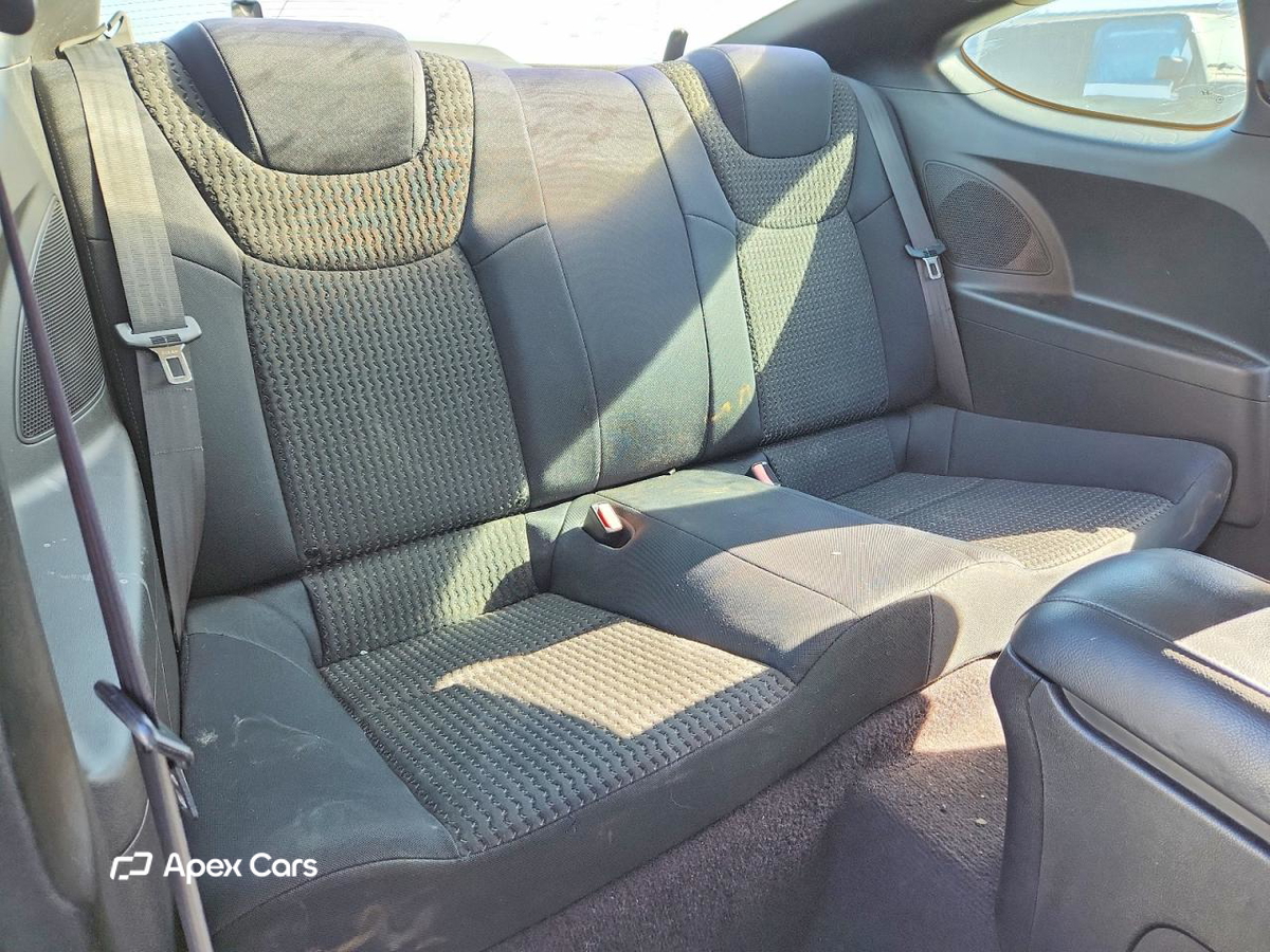 Hyundai Genesis 2010