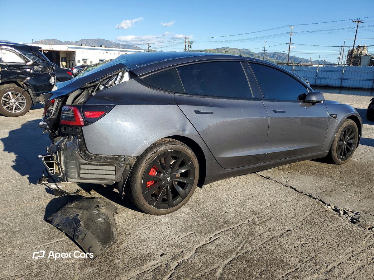 Tesla Model 3 2023