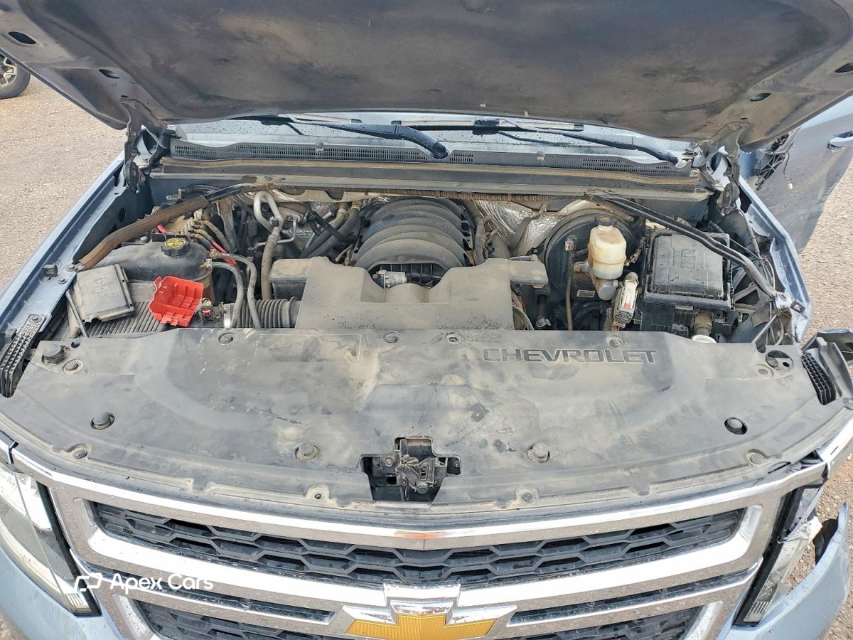 Chevrolet Suburban 2016