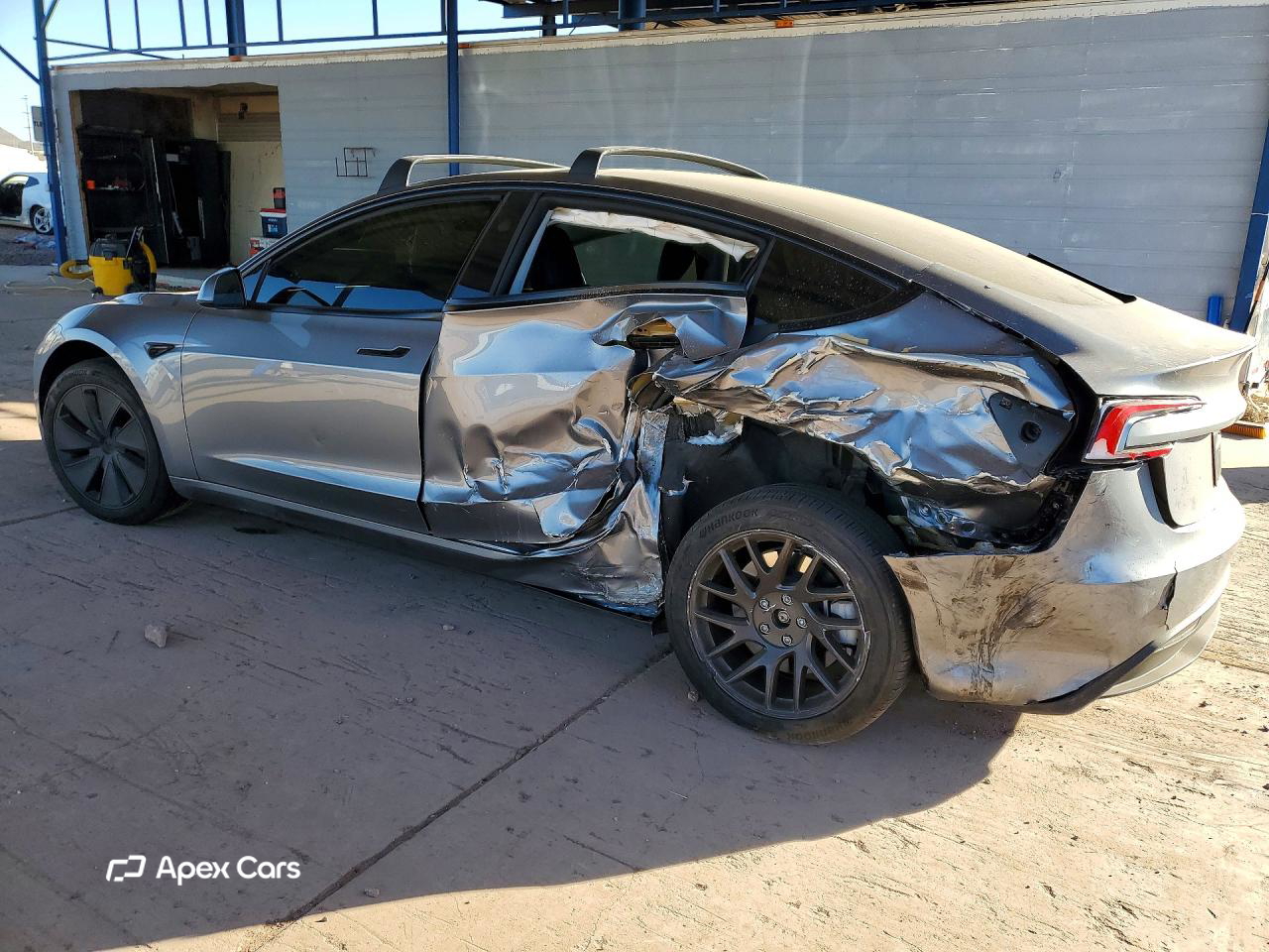 Tesla Model 3 2024